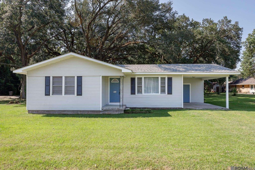 707 W Paul St, Gonzales, LA 70737