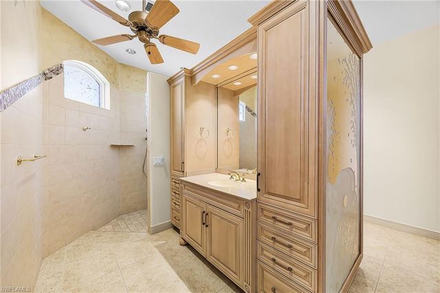 11954 Prince Charles CT, Cape Coral, FL 33991