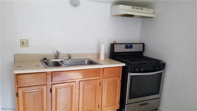 1302 Walnut Street, Kent, OH 44240