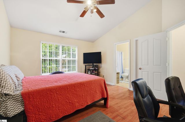 26 Sikes Circle, Mauldin, SC 29662