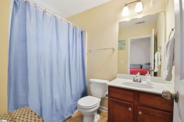 26 Sikes Circle, Mauldin, SC 29662