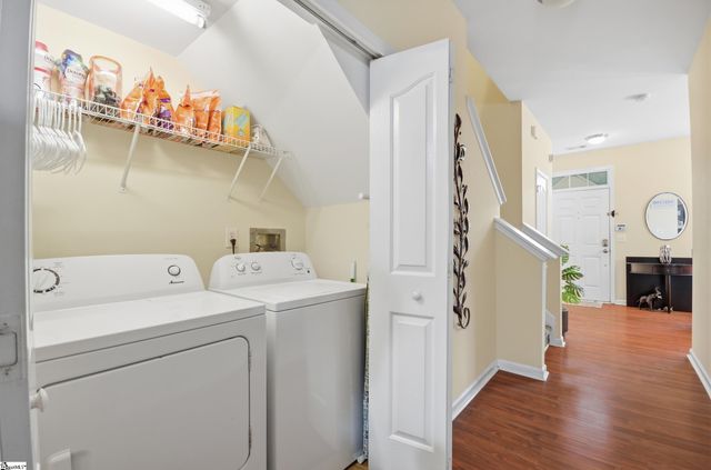 26 Sikes Circle, Mauldin, SC 29662