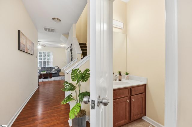 26 Sikes Circle, Mauldin, SC 29662