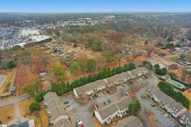 26 Sikes Circle, Mauldin, SC 29662