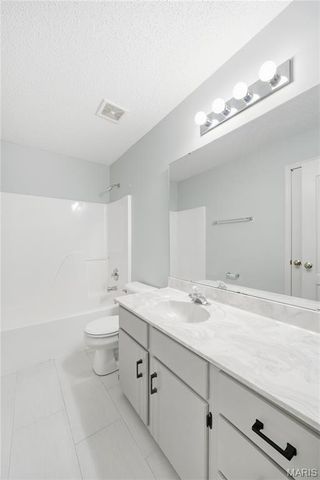 7230 Cinnamon Teal Drive, O'fallon, MO 63368