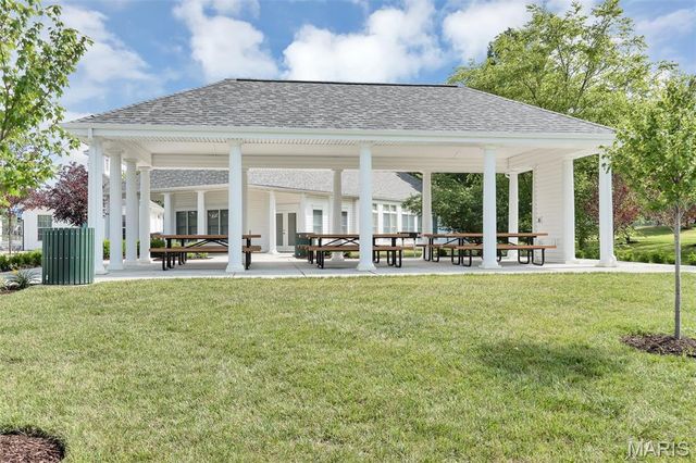 7230 Cinnamon Teal Drive, O'fallon, MO 63368