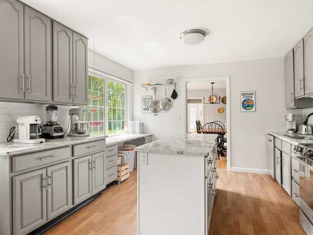 546 Spear Street, Charlotte, VT 05445