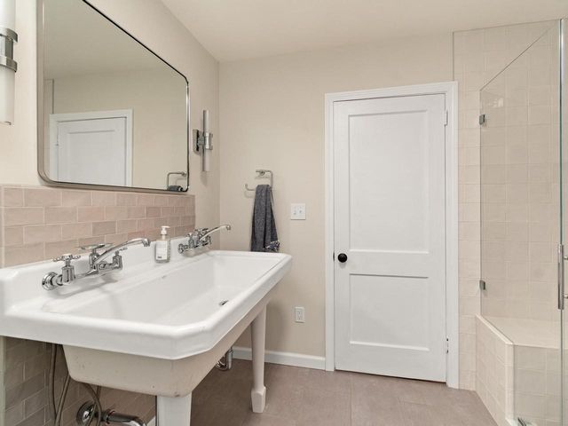 546 Spear Street, Charlotte, VT 05445