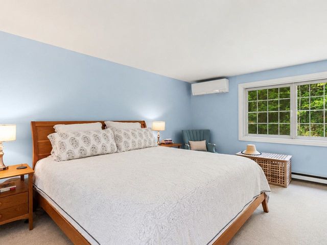 546 Spear Street, Charlotte, VT 05445