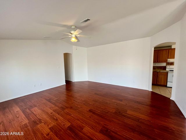 10960 N 67th Avenue 94, Glendale, AZ 85304