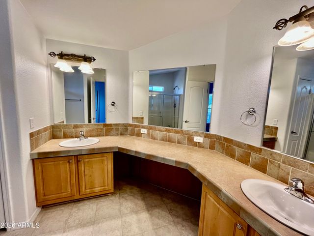 10960 N 67th Avenue 94, Glendale, AZ 85304