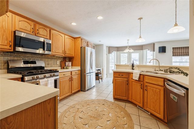 39 Woodworth Street, Victor, NY 14564