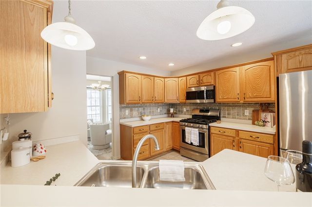 39 Woodworth Street, Victor, NY 14564