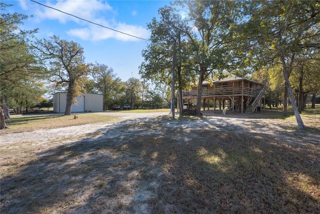 110 Birch Forest Drive, Somerville, TX 77879