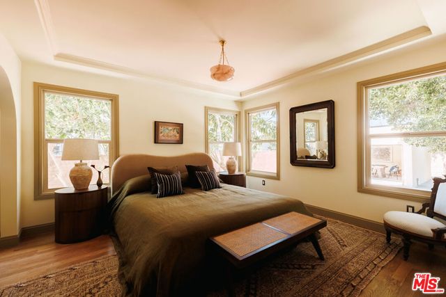 2807 Somerset Drive, Los Angeles, CA 90016