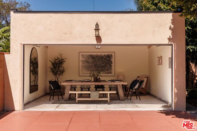 2807 Somerset Drive, Los Angeles, CA 90016
