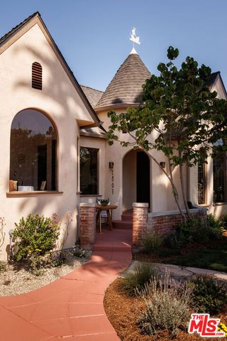 2807 Somerset Drive, Los Angeles, CA 90016