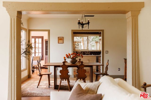 2807 Somerset Drive, Los Angeles, CA 90016