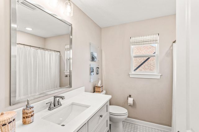 7429 KIRBY KNOWLE CT, Columbia, MO 65203