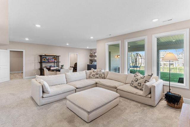 7429 KIRBY KNOWLE CT, Columbia, MO 65203