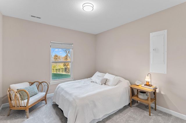 7429 KIRBY KNOWLE CT, Columbia, MO 65203