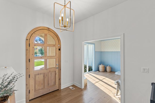 7429 KIRBY KNOWLE CT, Columbia, MO 65203