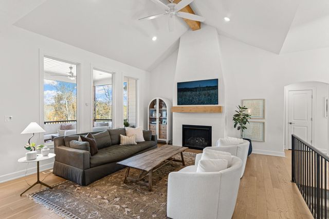 7429 KIRBY KNOWLE CT, Columbia, MO 65203