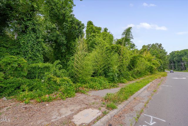 5202 Garrett Road, Durham, NC 27707