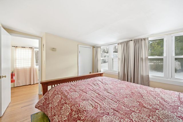 8 Wendy Way, Warwick, NY 10925