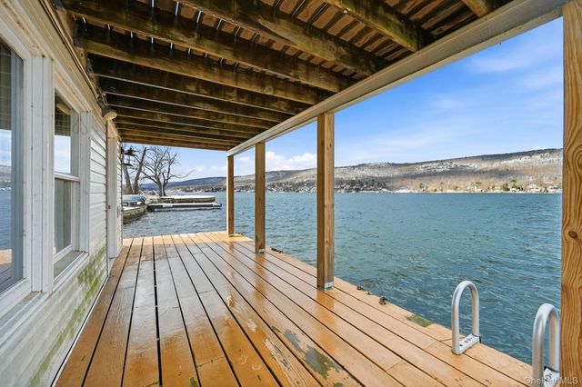 8 Wendy Way, Warwick, NY 10925