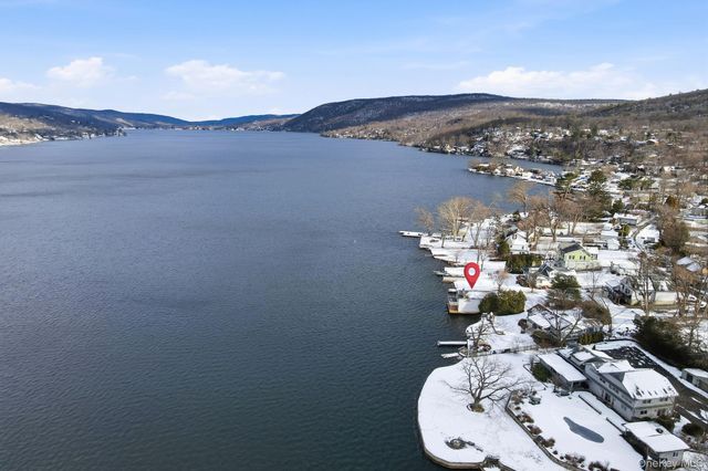 8 Wendy Way, Warwick, NY 10925