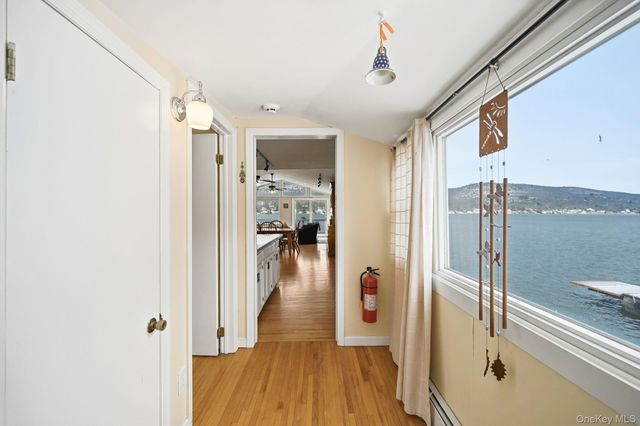 8 Wendy Way, Warwick, NY 10925