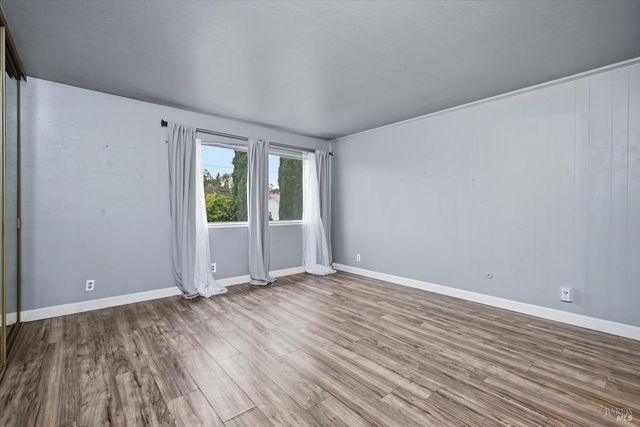 1633 Montana Vista St, Lakeport, CA 95453