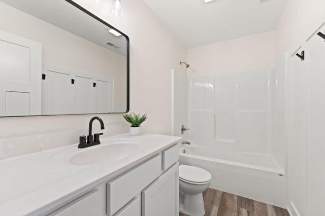 18311 Platinum Drive, Lowell, IN 46356