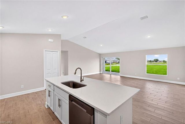 1135 NW 8th PL, Cape Coral, FL 33993