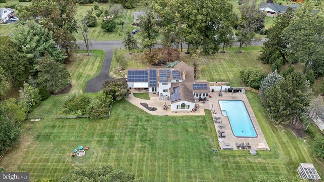 1653 BRIDLE PATH DR, Lansdale, PA 19446