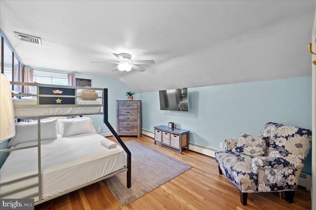 1653 BRIDLE PATH DR, Lansdale, PA 19446