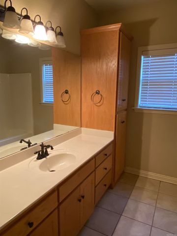 509 Harris Road, Jacksonville, AR 72076