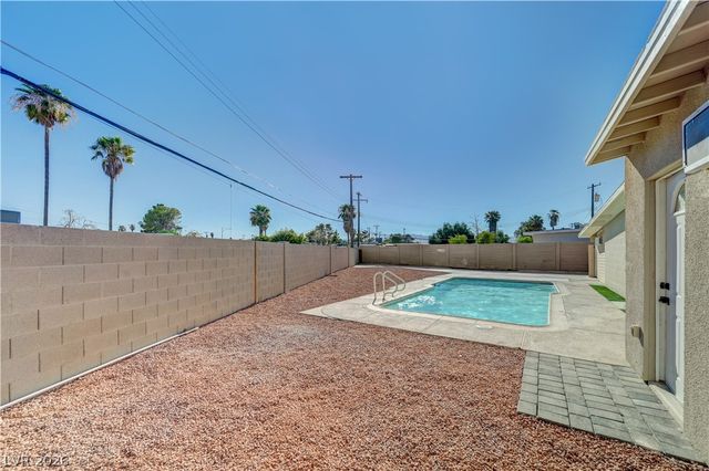 1209 Stout Way, Las Vegas, NV 89101