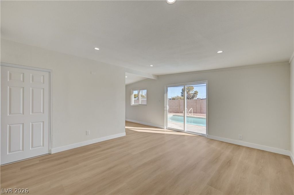 1209 Stout Way, Las Vegas, NV 89101 — photo 4