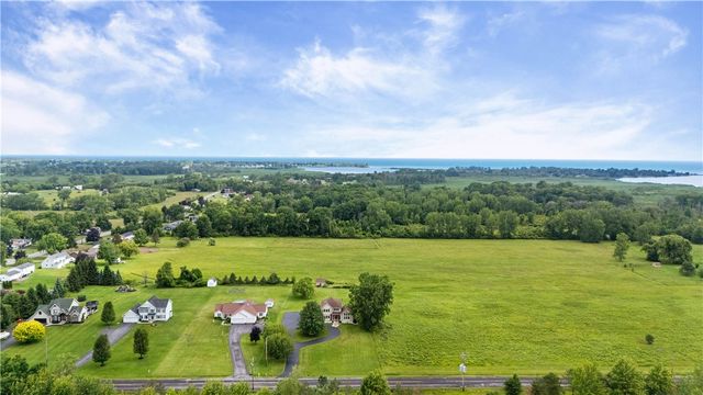 64 Frisbee Hill Road, Greece, NY 14468