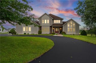 64 Frisbee Hill Road, Greece, NY 14468