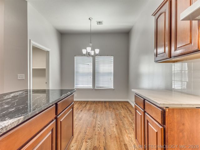 8824 N 130th East Avenue, Owasso, OK 74055