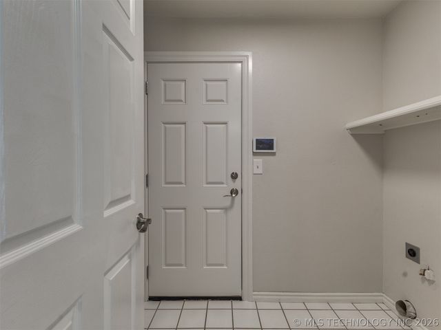 8824 N 130th East Avenue, Owasso, OK 74055