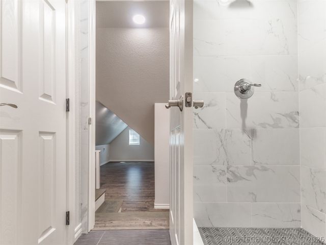 8824 N 130th East Avenue, Owasso, OK 74055