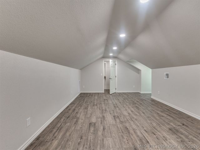 8824 N 130th East Avenue, Owasso, OK 74055
