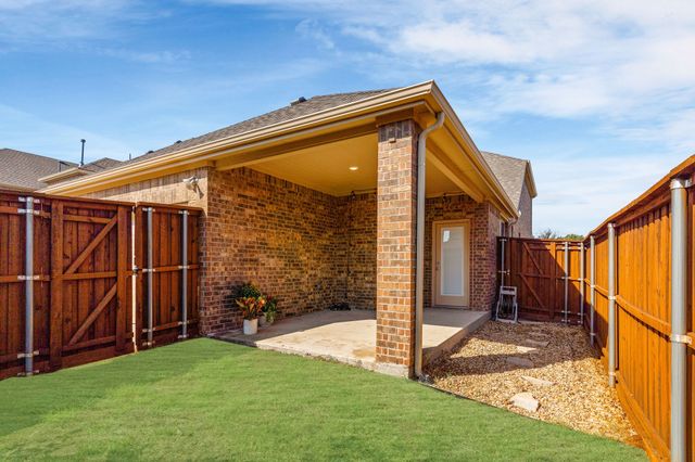 2209 Barx Drive, Little Elm, TX 75068