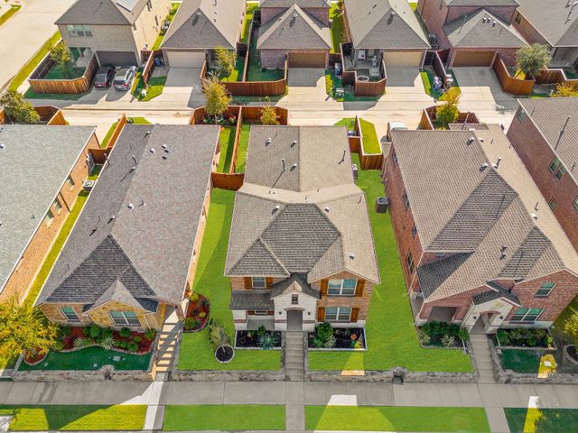 2209 Barx Drive, Little Elm, TX 75068