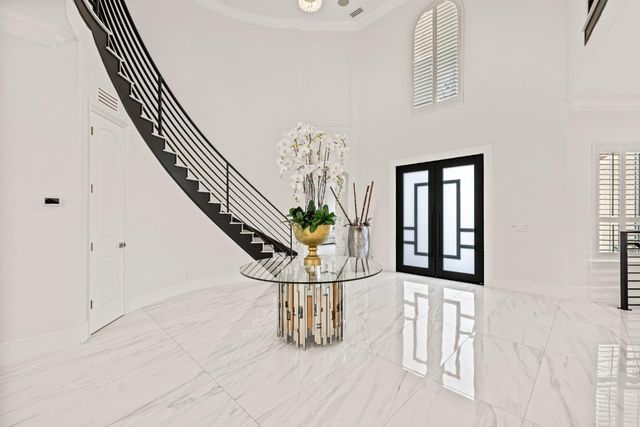 318 Canyon Falls, Folsom, CA 95630