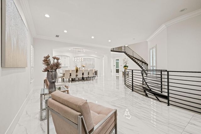 318 Canyon Falls, Folsom, CA 95630